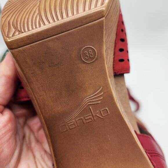 Dansko Denita Red Perforated Nubuck Slingback Platform Sandals EU 38 US 7.5-8 - Picture 7 of 7